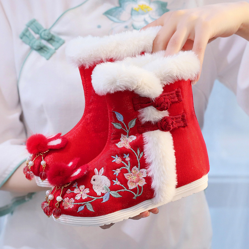 汉服鞋子女童节日礼物冬季保暖中国风儿童棉靴古装新年绣花鞋布靴