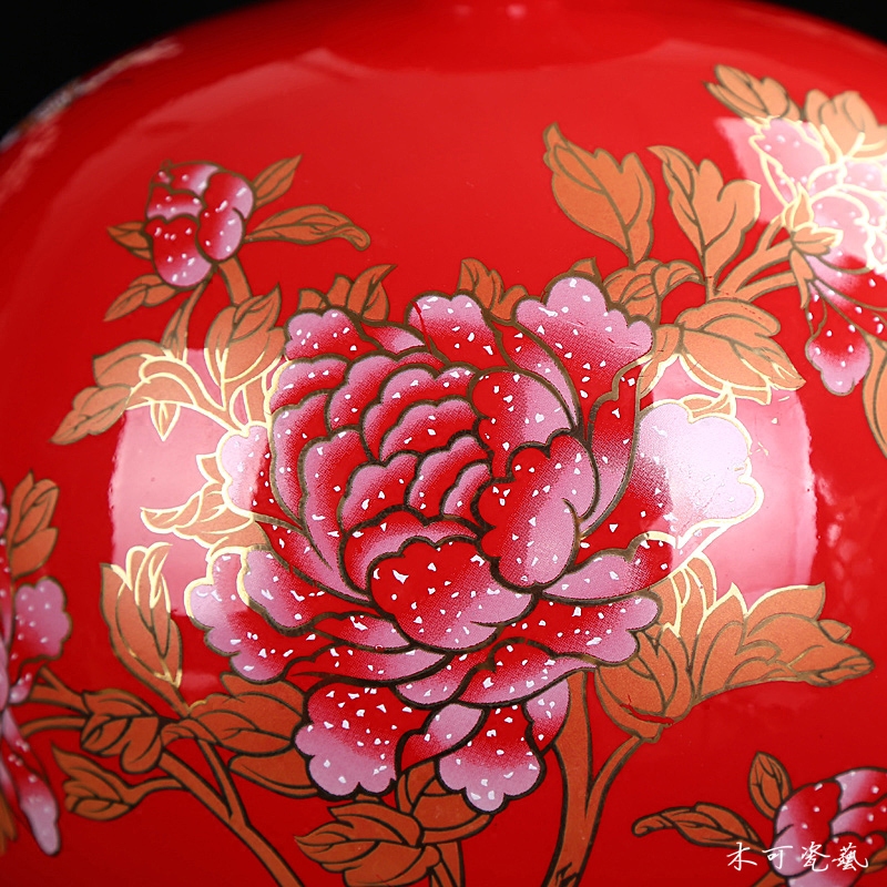 推荐德化中国红瓷花瓶摆件纯红天地方圆 陶瓷牡丹花家居饰品玄关