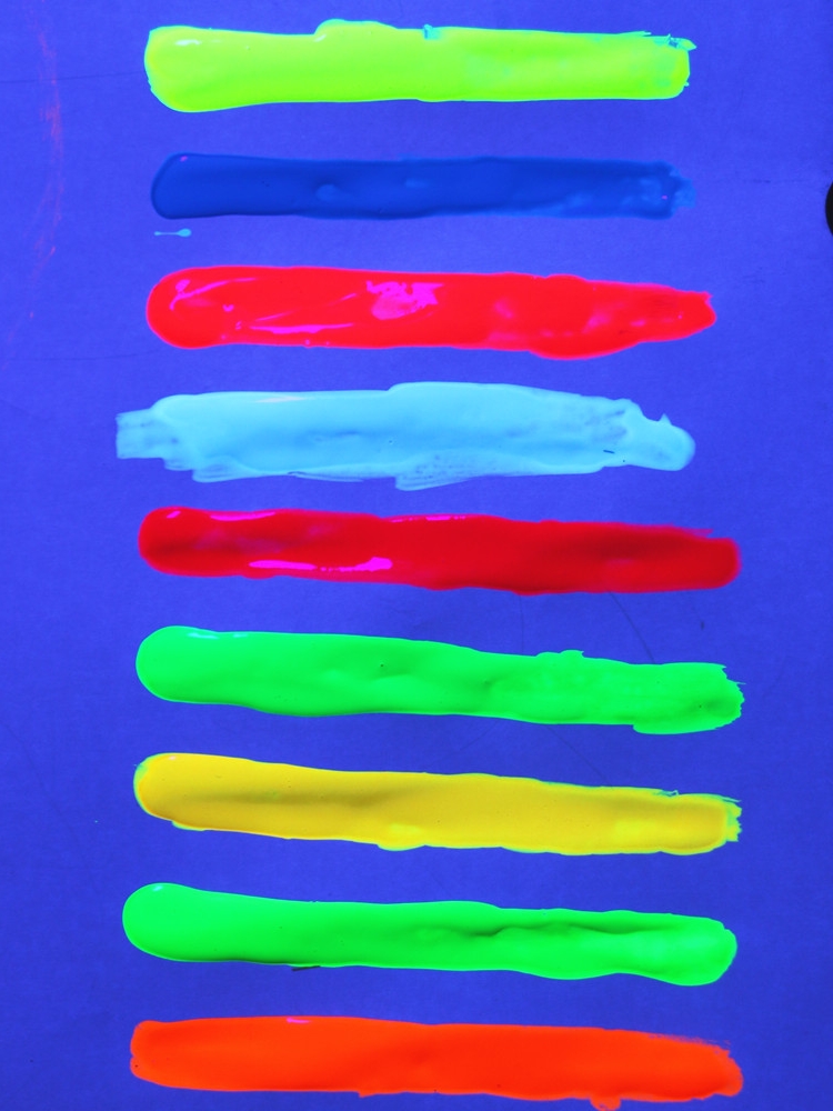 荧光颜料荧光漆墙绘紫光灯发光艺术超亮夜光涂料涂鸦彩绘防水丙烯