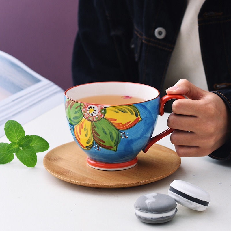 ins浮雕牛奶杯手绘陶瓷早餐杯子创意可爱大容量咖啡燕麦片马克杯