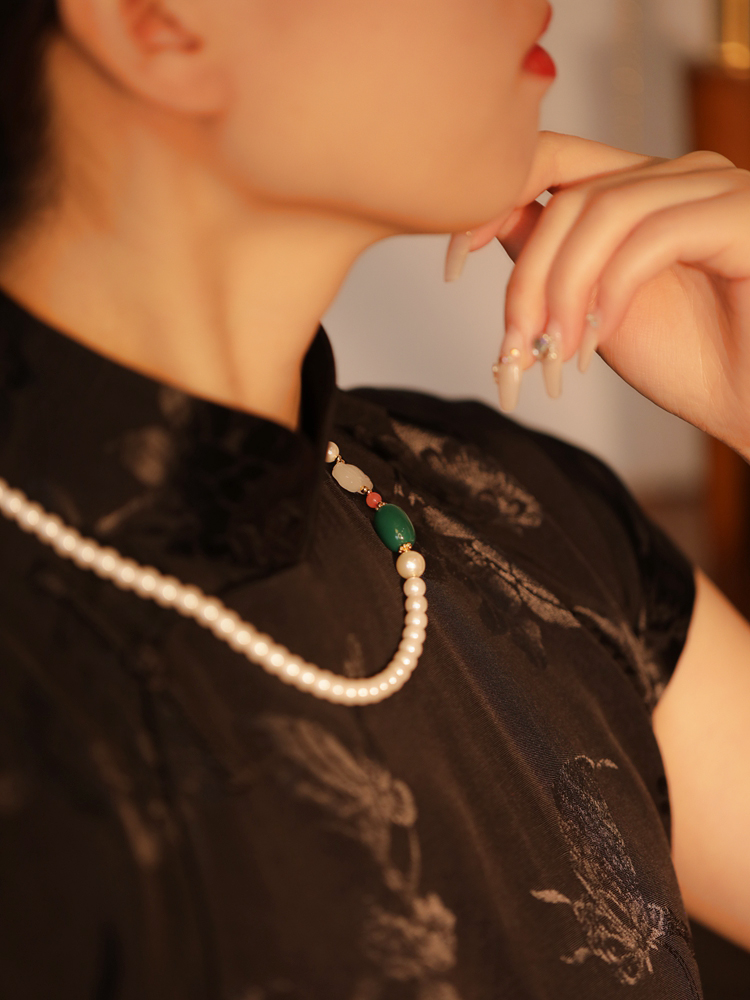旗袍珍珠项链女生古典中国风毛衣链设计感小众短款汉服玉石锁骨链