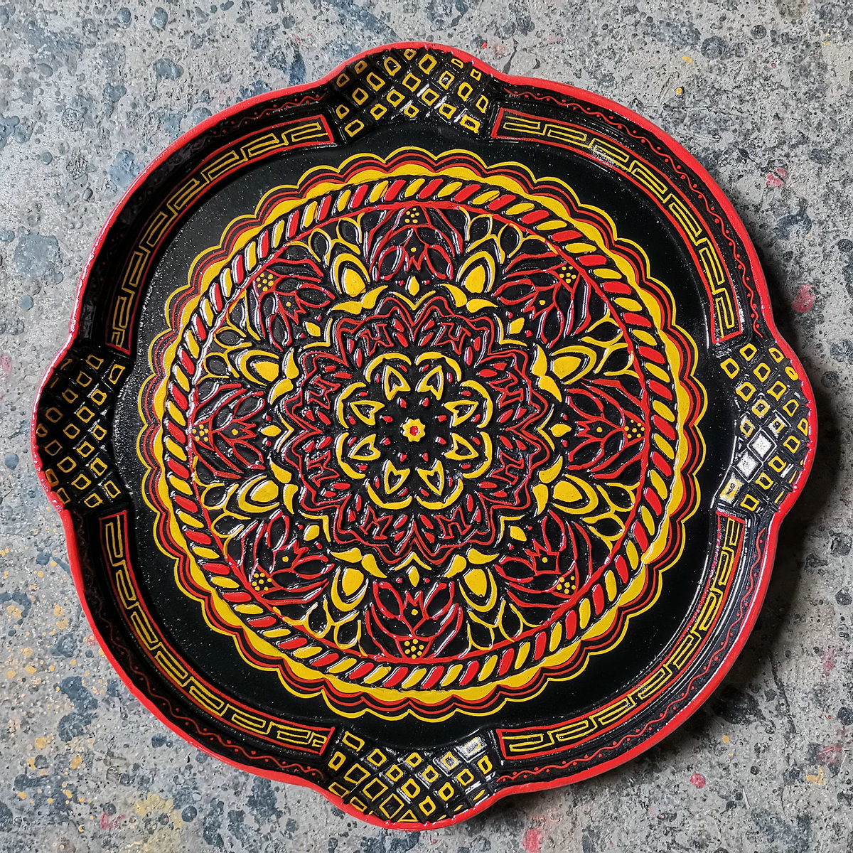 彝族漆器餐具餐厅艺术盘子摆件手工彩绘民族工艺品果盘拼盘大凉山