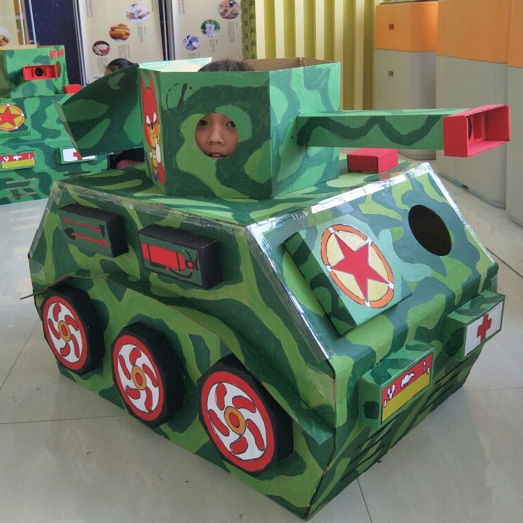 手工纸箱汽车可载人纸壳坦克军事模型上色幼儿园diy材料纸板玩具