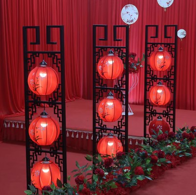 汉唐风铁艺三联灯演装饰中国风庆道具婚礼舞台表摆件笼路引中式婚