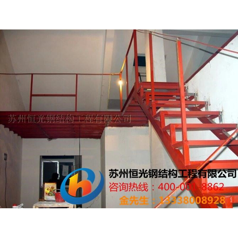 苏州钢结构楼梯安装钢结构楼梯施工钢结构楼梯踏板