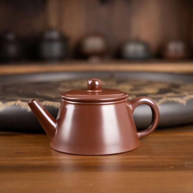 坭兴陶集「中国红气烧柱础壶」 名家大师精品 纯手工窑变茶壶