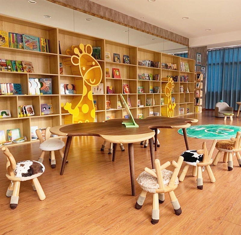 早教培训实木凳可爱桌凳套装幼儿园绘本馆大厅儿童图书馆动物凳子