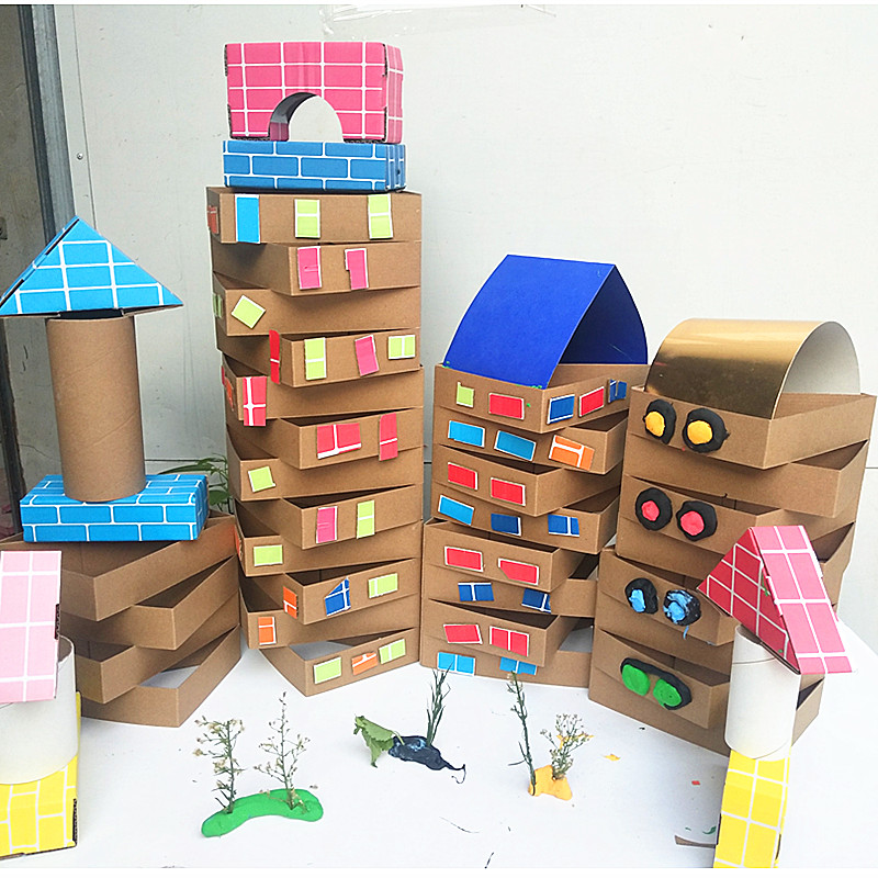 幼儿园建构区牛皮瓦楞纸砖我们的C创意DIY轨道交通低结构立体