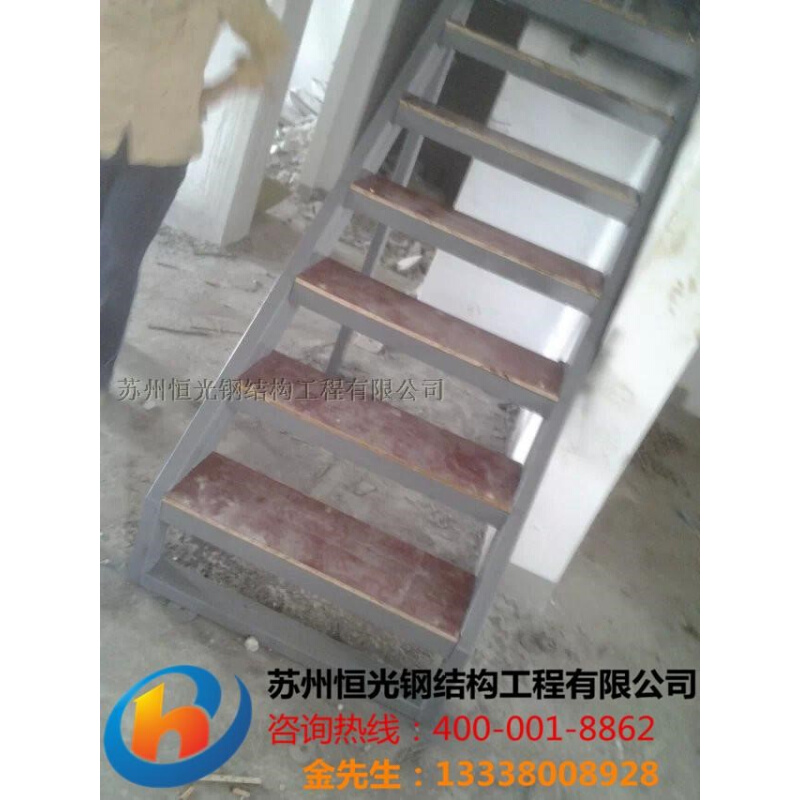 苏州钢结构楼梯安装焊接钢结构楼梯施工钢结构楼梯焊接制作