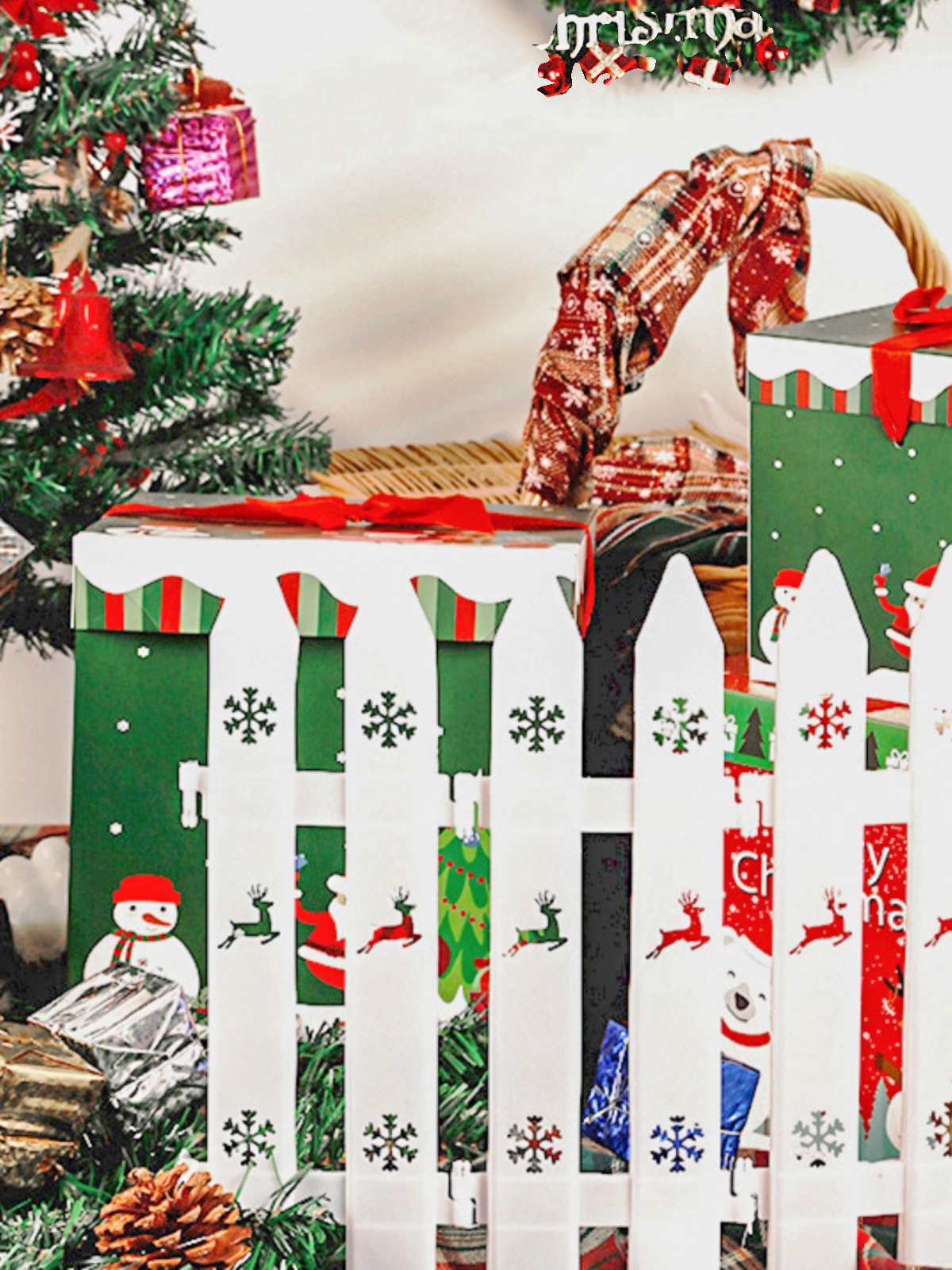 圣诞树围栏装饰品栅栏镂空雪花白色护栏拍摄场景布置摆件氛围感