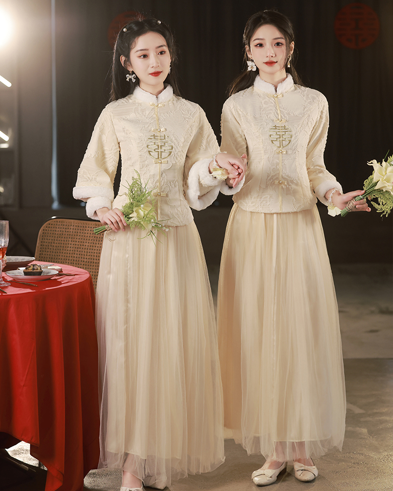加绒伴娘服2024新款香槟色款新中式姐妹团显瘦高级秀禾服中国风复