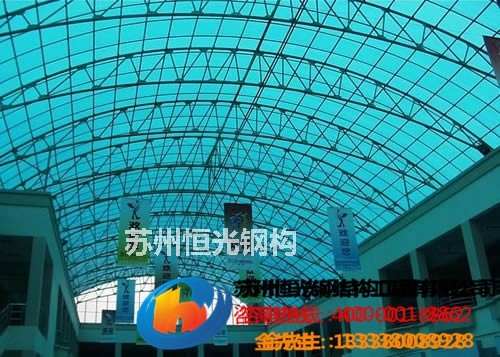苏州水晶板阳光板雨棚膜布车棚钢结构玻璃雨棚