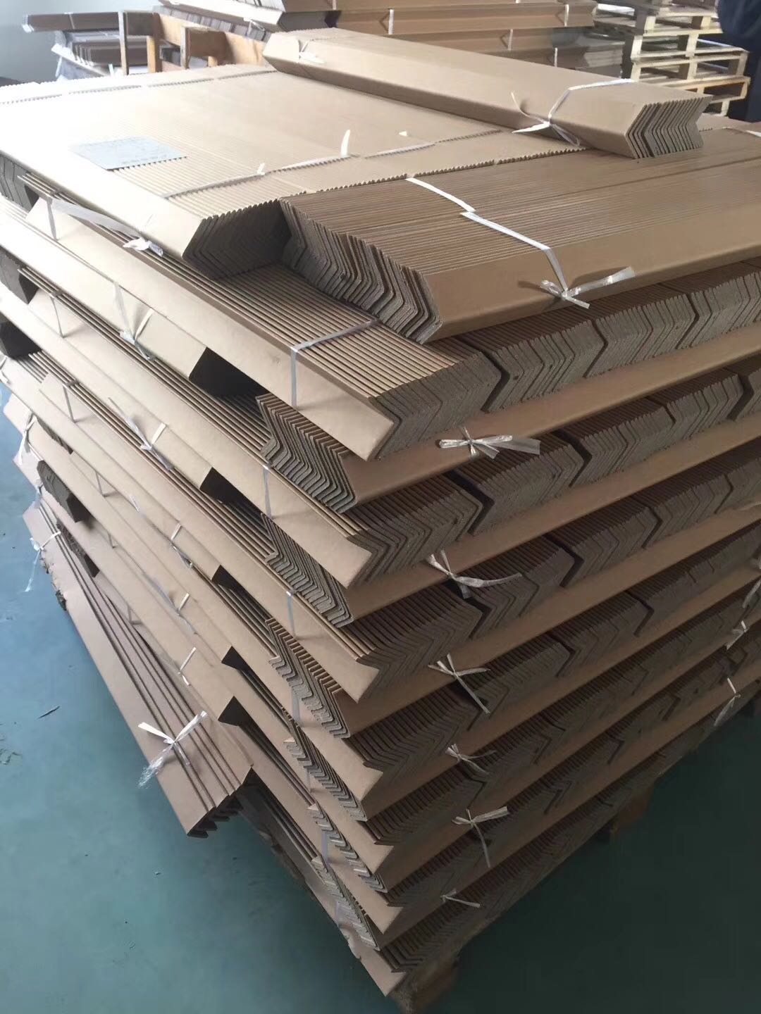 厂家直销 纸护角 家具保护 纸箱 打包 纸包角条边50*50*5