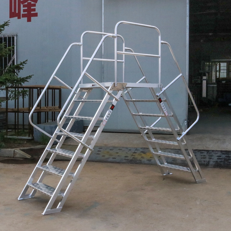 大连华峰铝合金跨梯工业车间设备跨线桥梯工作台通道安全梯台爬梯