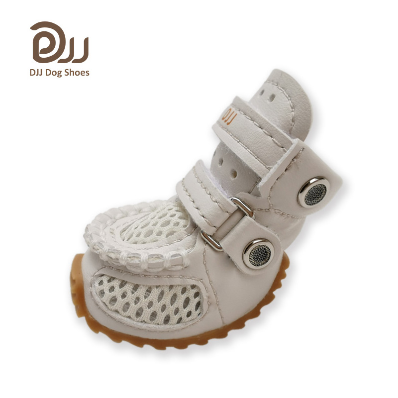 新款DJJ夏季镂空拼网面透气狗狗凉鞋，比标准码稍宽松（两只装）