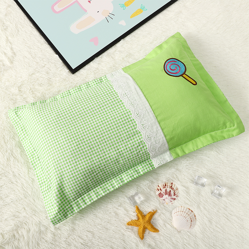 儿童单人枕头枕套幼儿园宝宝午睡枕头纯棉纯色拼接刺绣珍珠棉枕芯