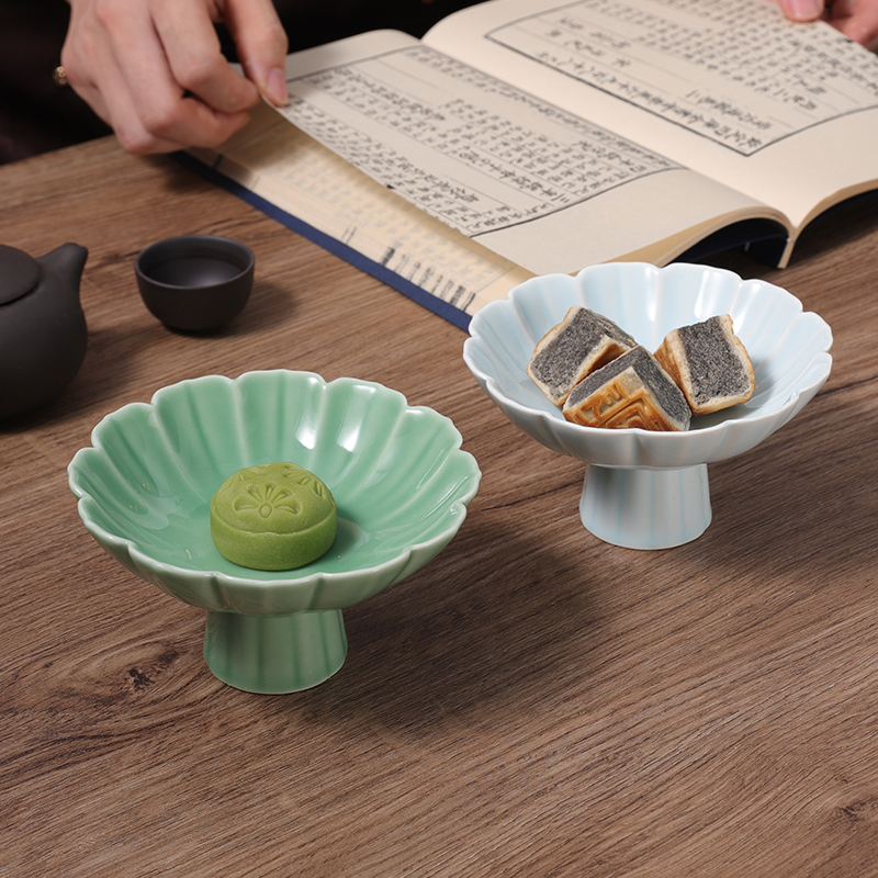 中式陶瓷下午茶高脚点心盘精致糖果小零食水果盘家用小吃干果碟子