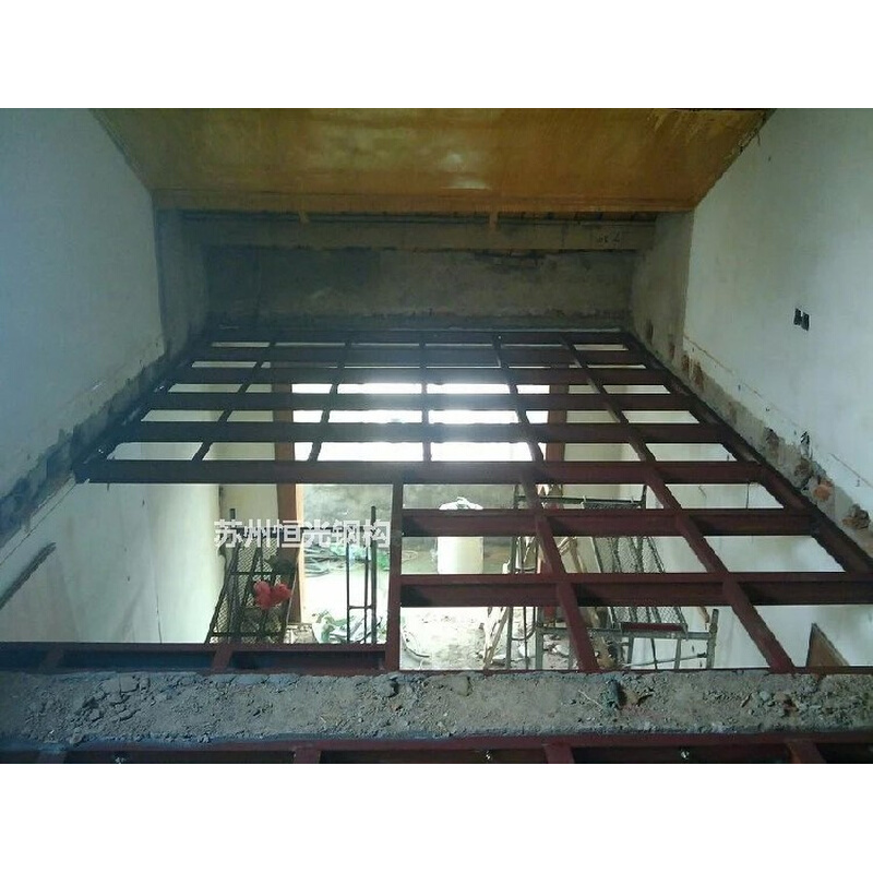 苏州钢结构阁楼制作公司钢结构旋转楼梯停车棚 钢结构