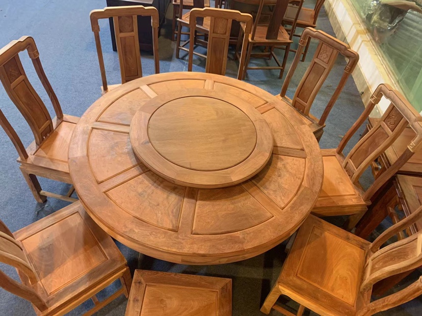 缅甸花梨木餐桌圆桌圆台饭桌1.38米学名大果紫檀国标红木家具
