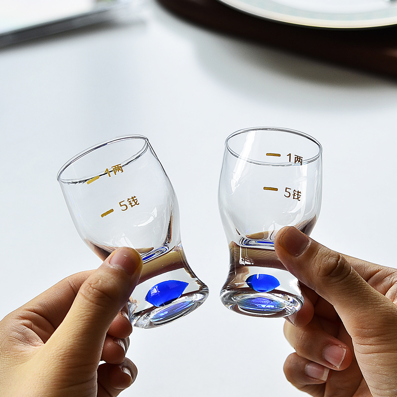 蓝山白酒杯带刻度烈酒杯套装家用小酒一口杯加厚玻璃杯一两杯品鉴