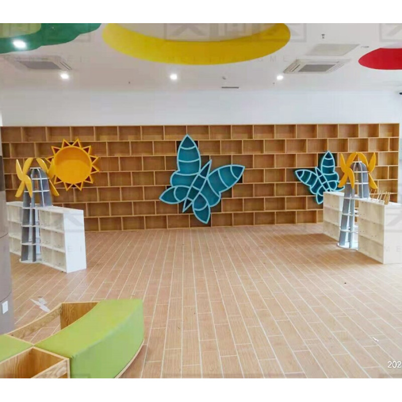 整墙定制创意蝴蝶书柜幼儿园绘本馆阅读区图书室图书架绘本架书架