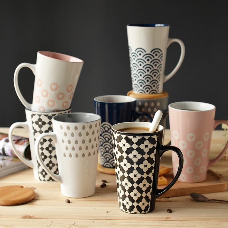 创意大容量陶瓷马克杯带盖带勺水杯简约牛奶咖啡情侣杯子个性茶杯